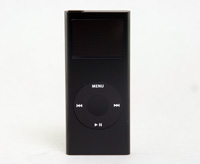 「iPod nano」（8GB・ブラック）
