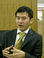 Opera Software ASAで、アジア圏を担当している冨田 龍起さん