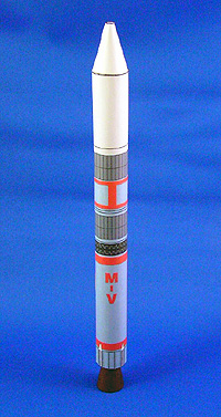 国産ロケット“M-V（ミュー・ファイブ）”のペーパークラフトです
