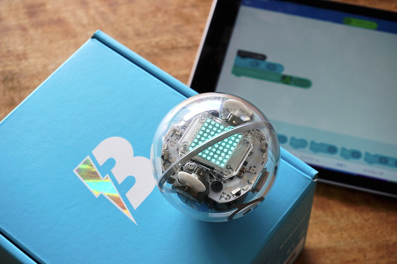 Waribiki Sphero BOLT(ボルト) プログラミングロボット/ STEM / ゲーム / LEDマトリックス搭載 日本正規代理店品  品質満点！-bebakpost.com