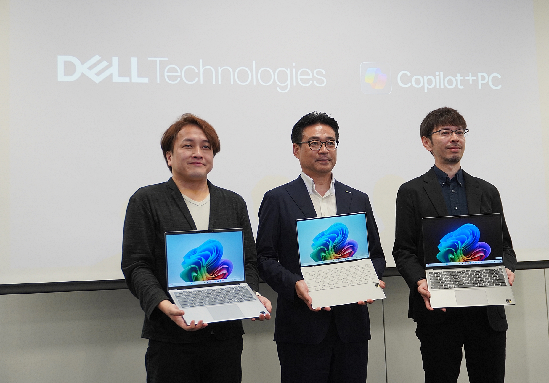 手を出しにくいCopilot＋ PCをより安価に ～X Plus 8コアを搭載するデル「New Inspiron 14」9月下旬発売へ - 窓の杜